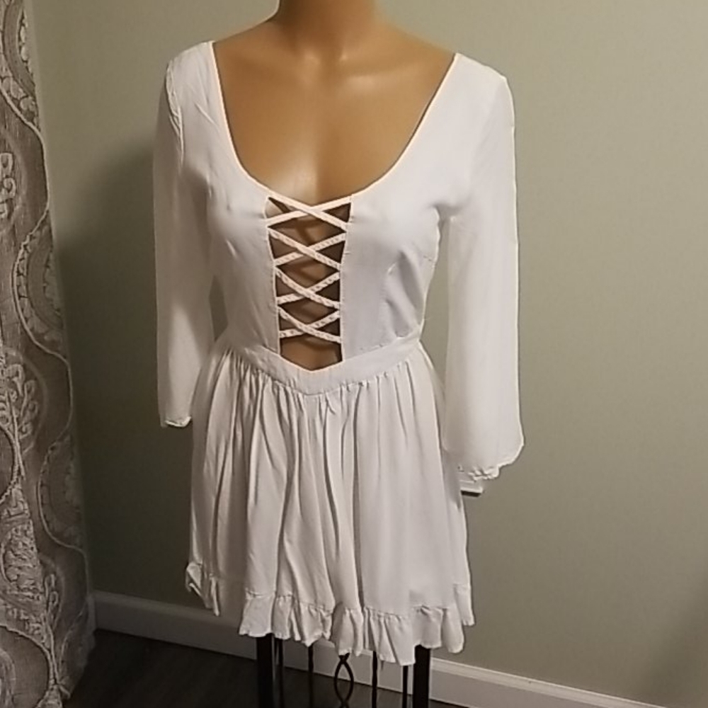 Sexy White Flowy Romper Size Small S New